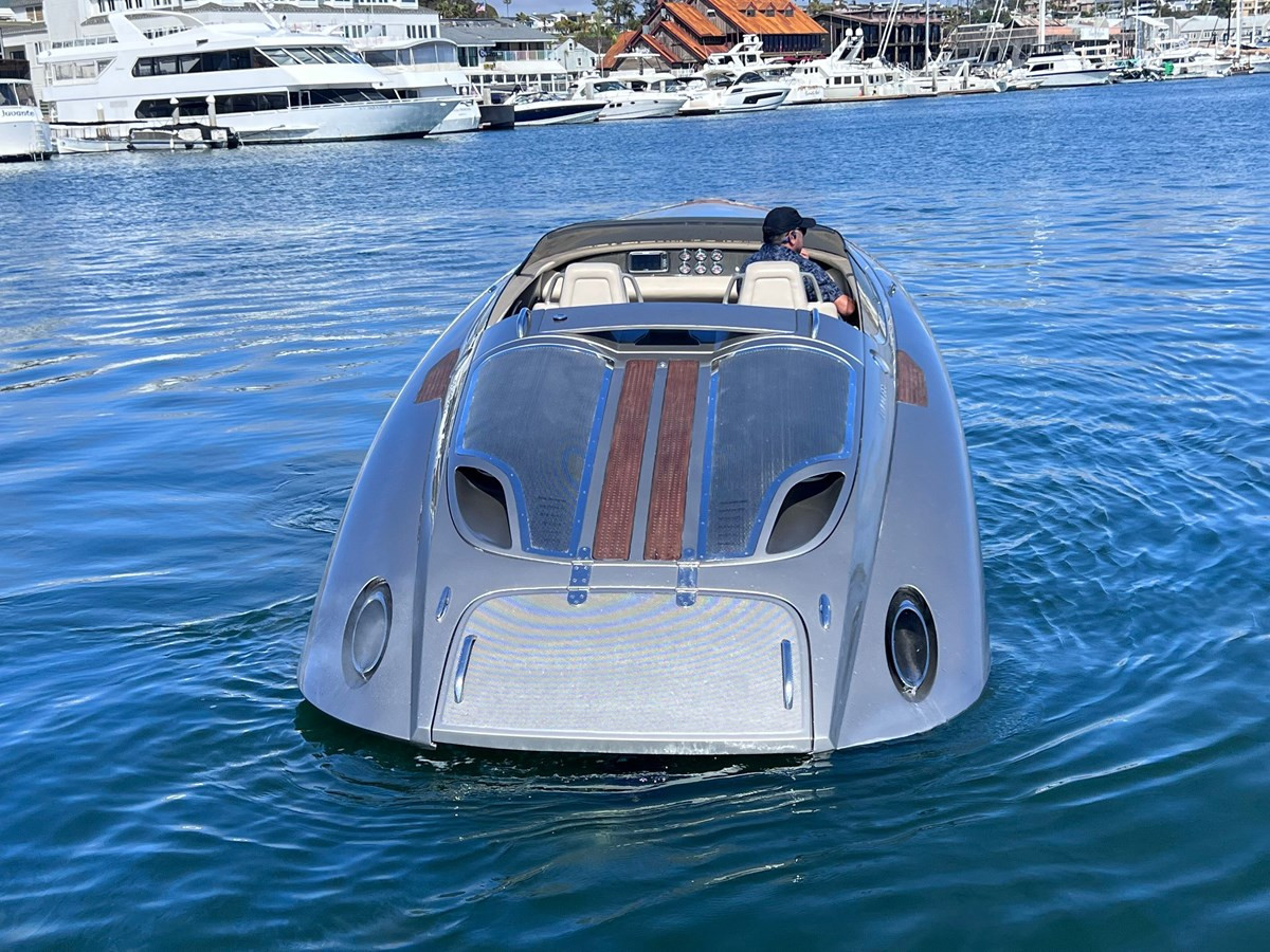 https://arconyachts.ams3.digitaloceanspaces.com/186967/conversions/large_3897353-optimize.jpg