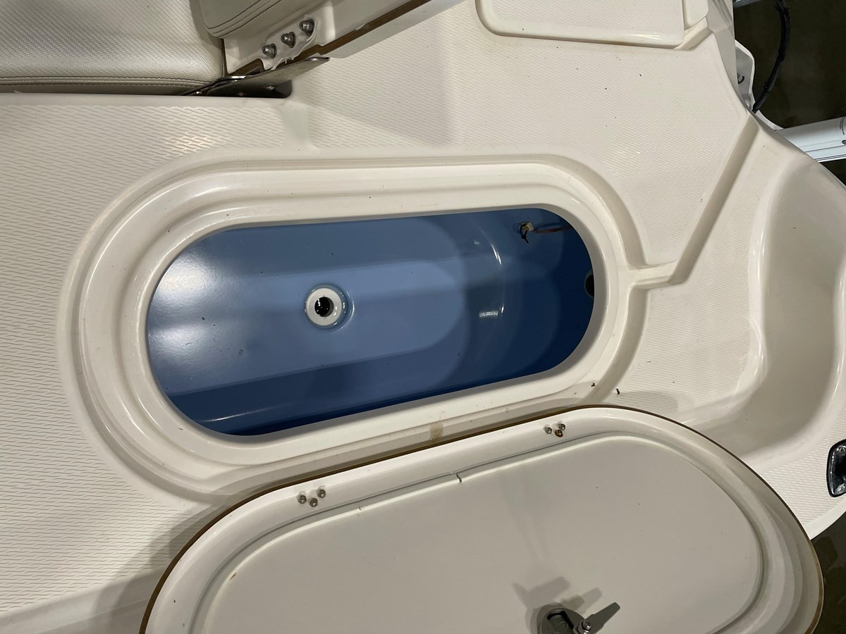https://arconyachts.ams3.digitaloceanspaces.com/187028/conversions/large_4108809-optimize.jpg