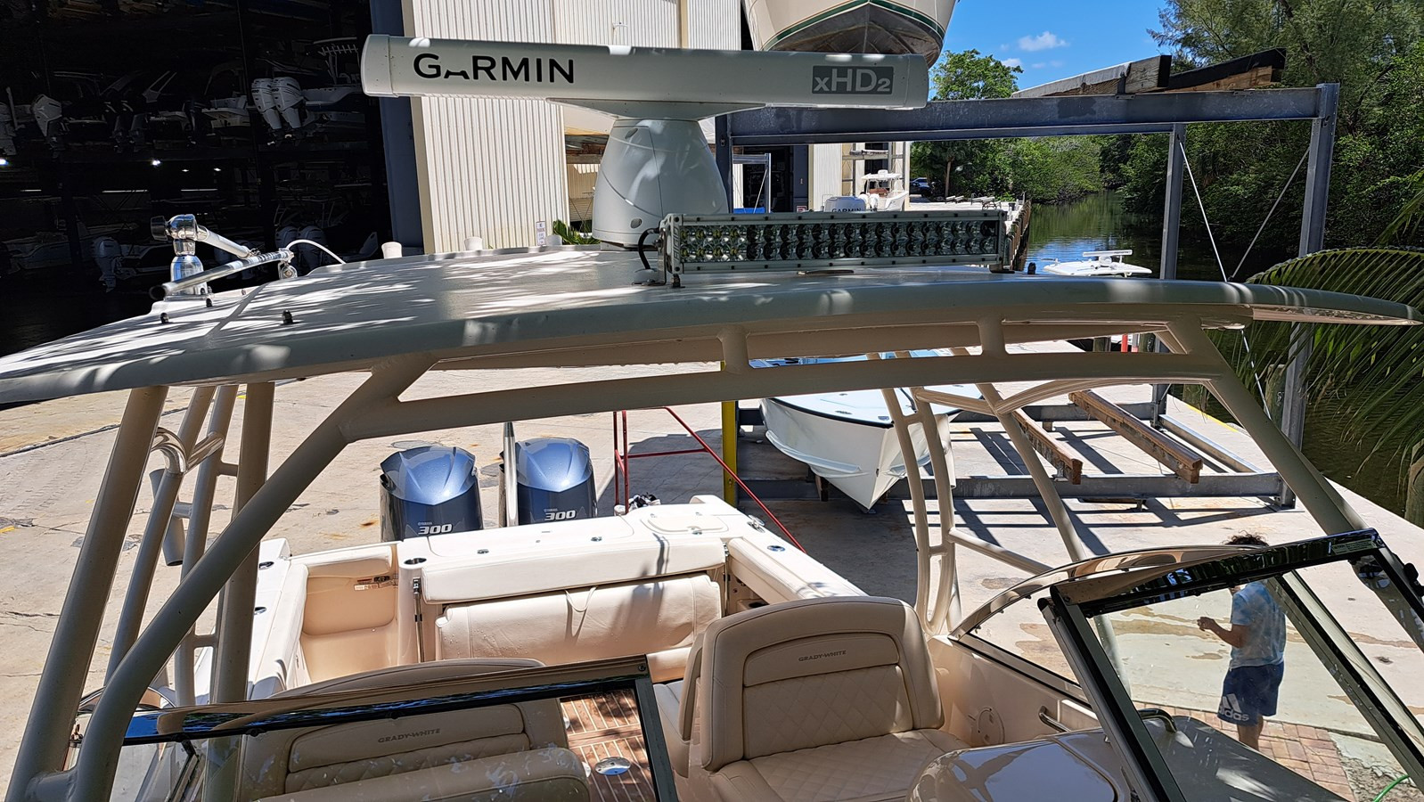https://arconyachts.ams3.digitaloceanspaces.com/187403/conversions/large_4253907-optimize.jpg