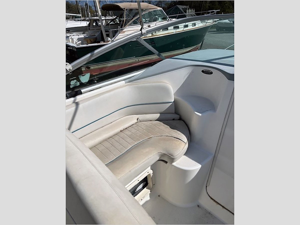 https://arconyachts.ams3.digitaloceanspaces.com/187429/conversions/large_4278539-optimize.jpg