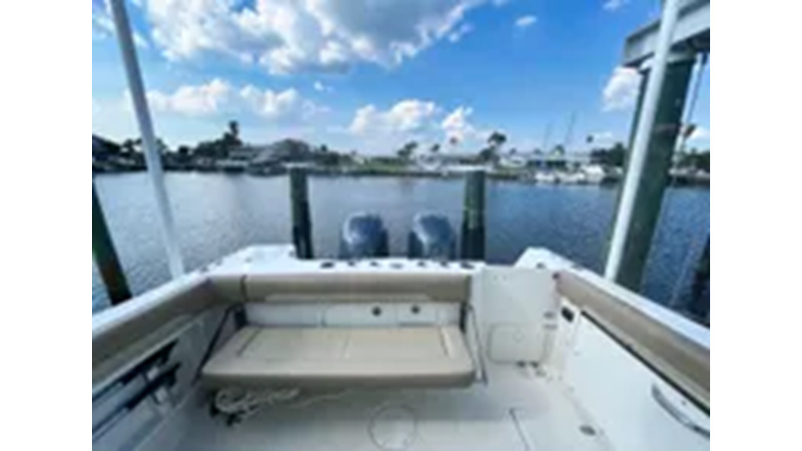 https://arconyachts.ams3.digitaloceanspaces.com/187473/conversions/large_4303684-optimize.jpg