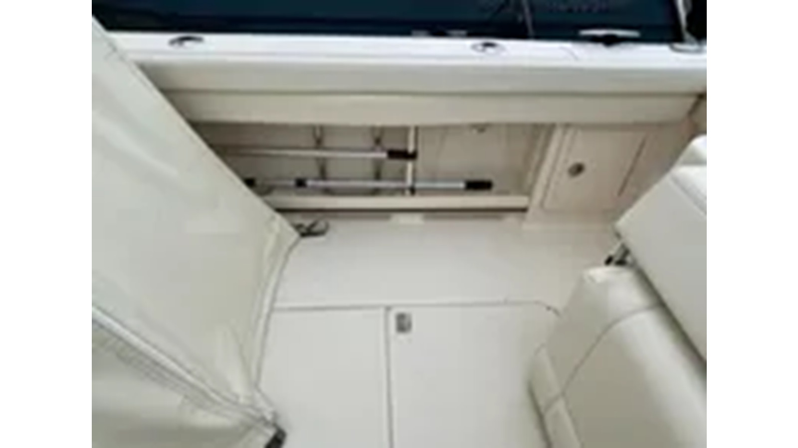 https://arconyachts.ams3.digitaloceanspaces.com/187489/conversions/large_4317035-optimize.jpg