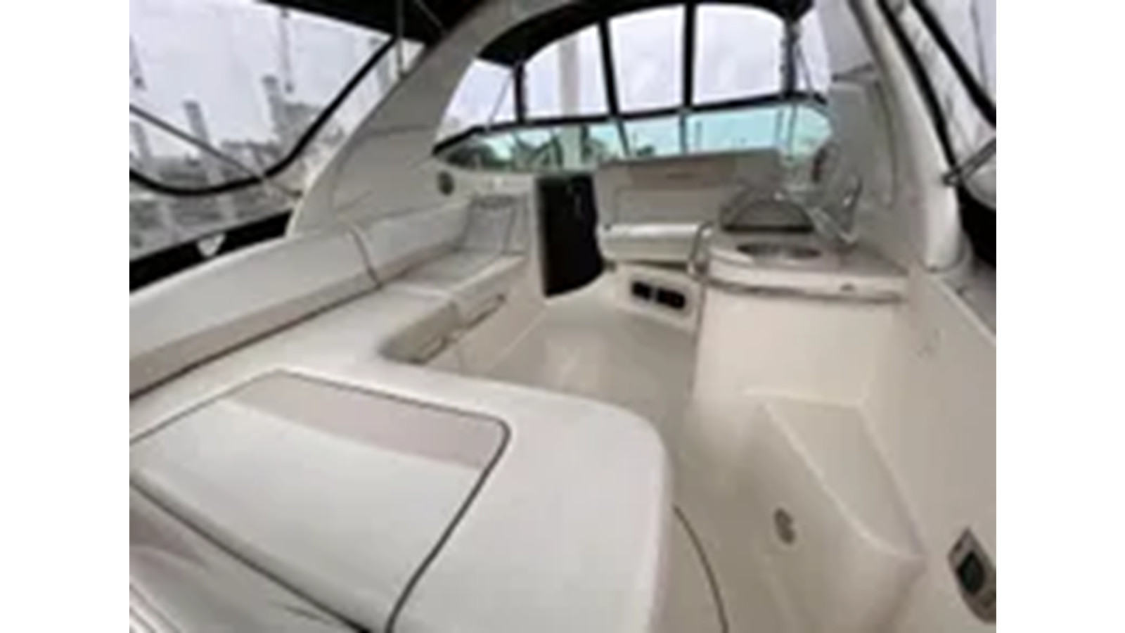https://arconyachts.ams3.digitaloceanspaces.com/187550/conversions/large_4325594-optimize.jpg