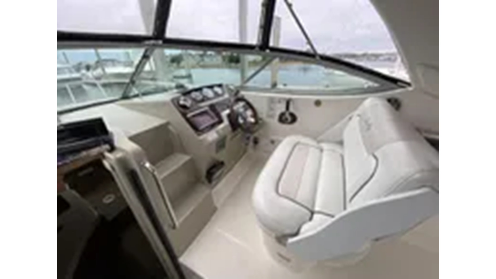 https://arconyachts.ams3.digitaloceanspaces.com/187559/conversions/large_4325597-optimize.jpg