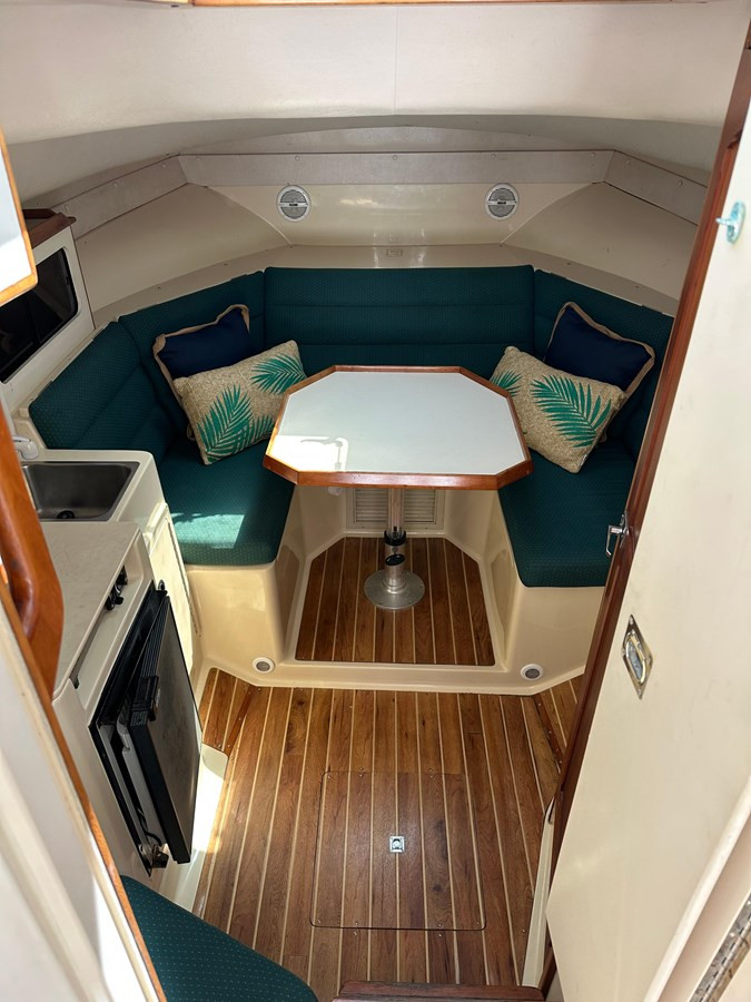 https://arconyachts.ams3.digitaloceanspaces.com/187787/conversions/large_4606582-optimize.jpg