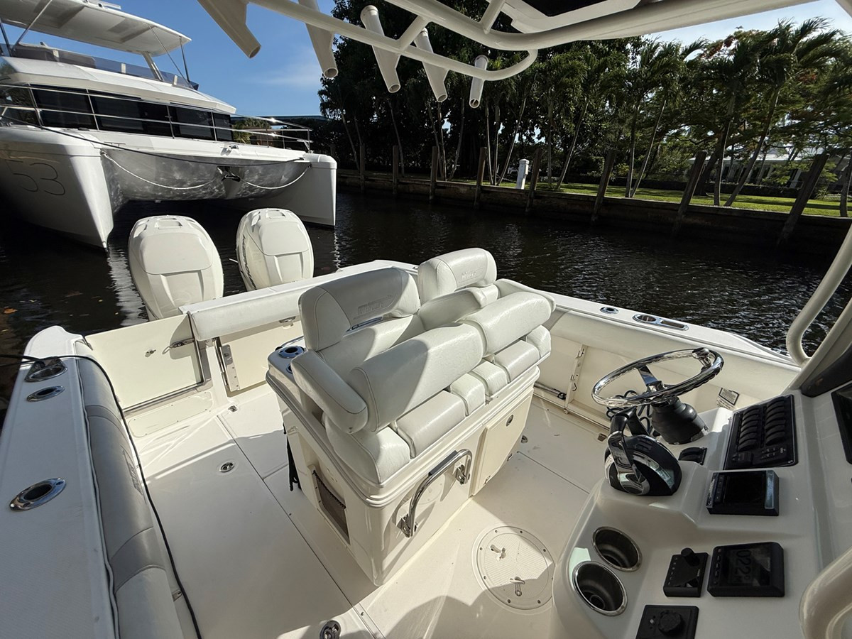 https://arconyachts.ams3.digitaloceanspaces.com/187803/conversions/large_4682017-optimize.jpg