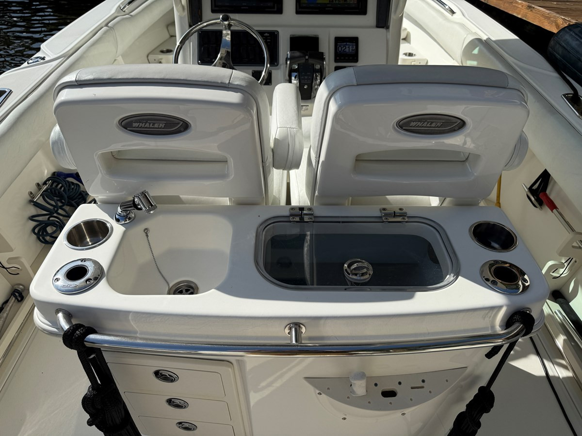 https://arconyachts.ams3.digitaloceanspaces.com/187807/conversions/large_4682019-optimize.jpg