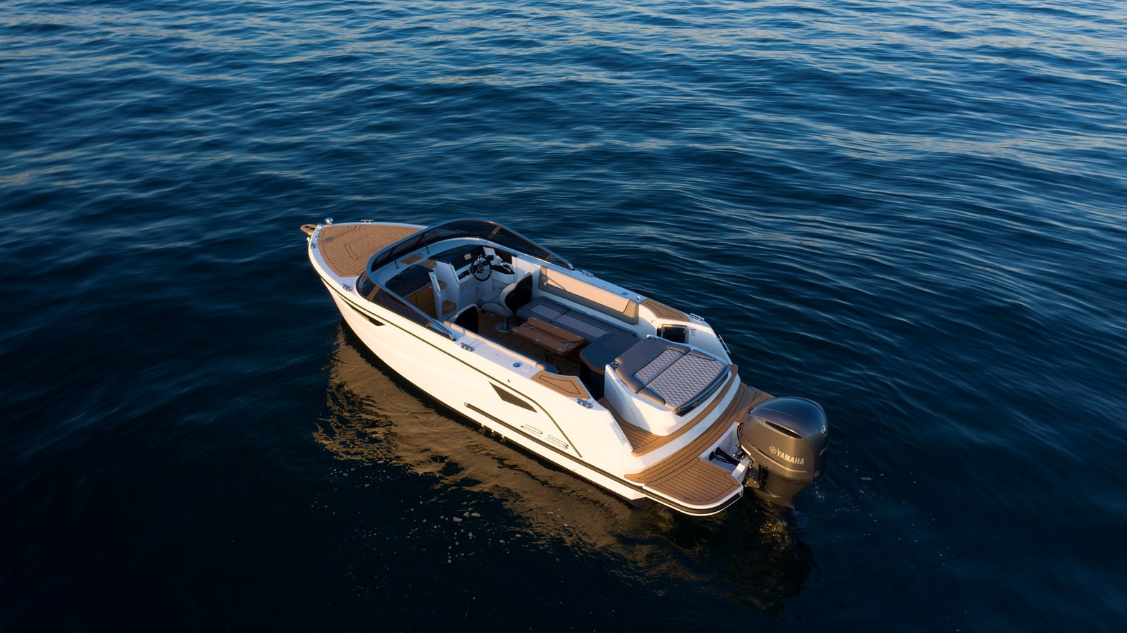 https://arconyachts.ams3.digitaloceanspaces.com/188078/conversions/large_3517400-optimize.jpg