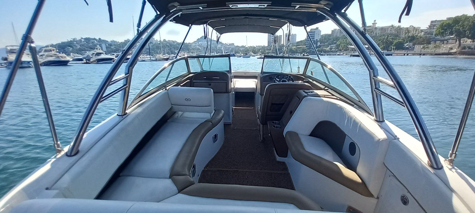 https://arconyachts.ams3.digitaloceanspaces.com/188128/conversions/large_3672303-optimize.jpg