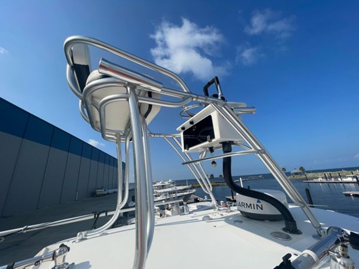 https://arconyachts.ams3.digitaloceanspaces.com/188256/conversions/large_3975370-optimize.jpg