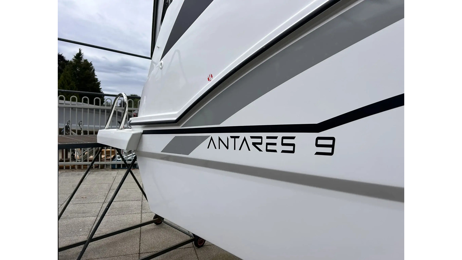 BENETEAU ANTARES 9