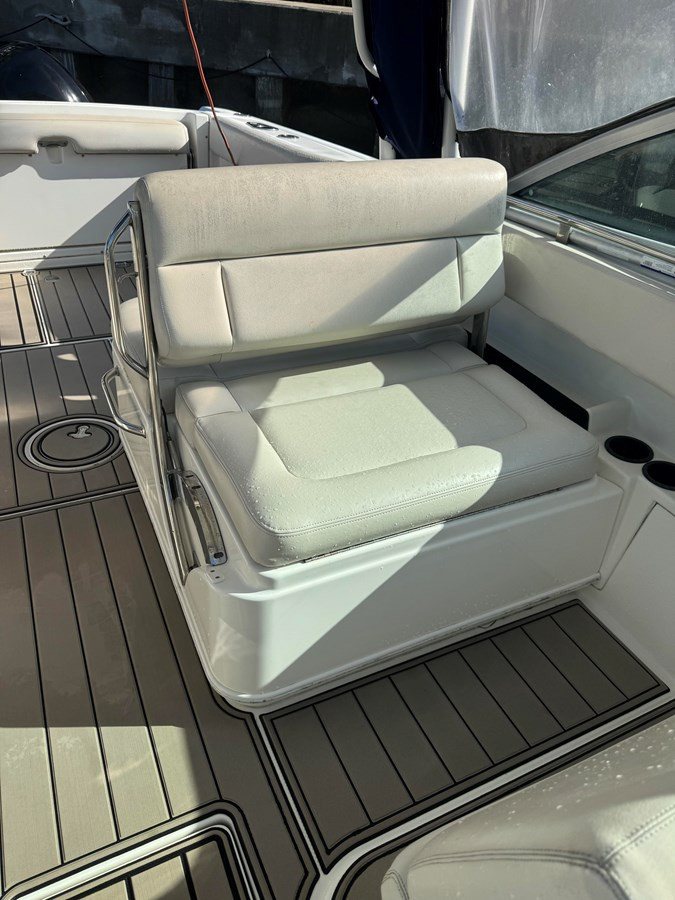 https://arconyachts.ams3.digitaloceanspaces.com/188342/conversions/large_4737925-optimize.jpg