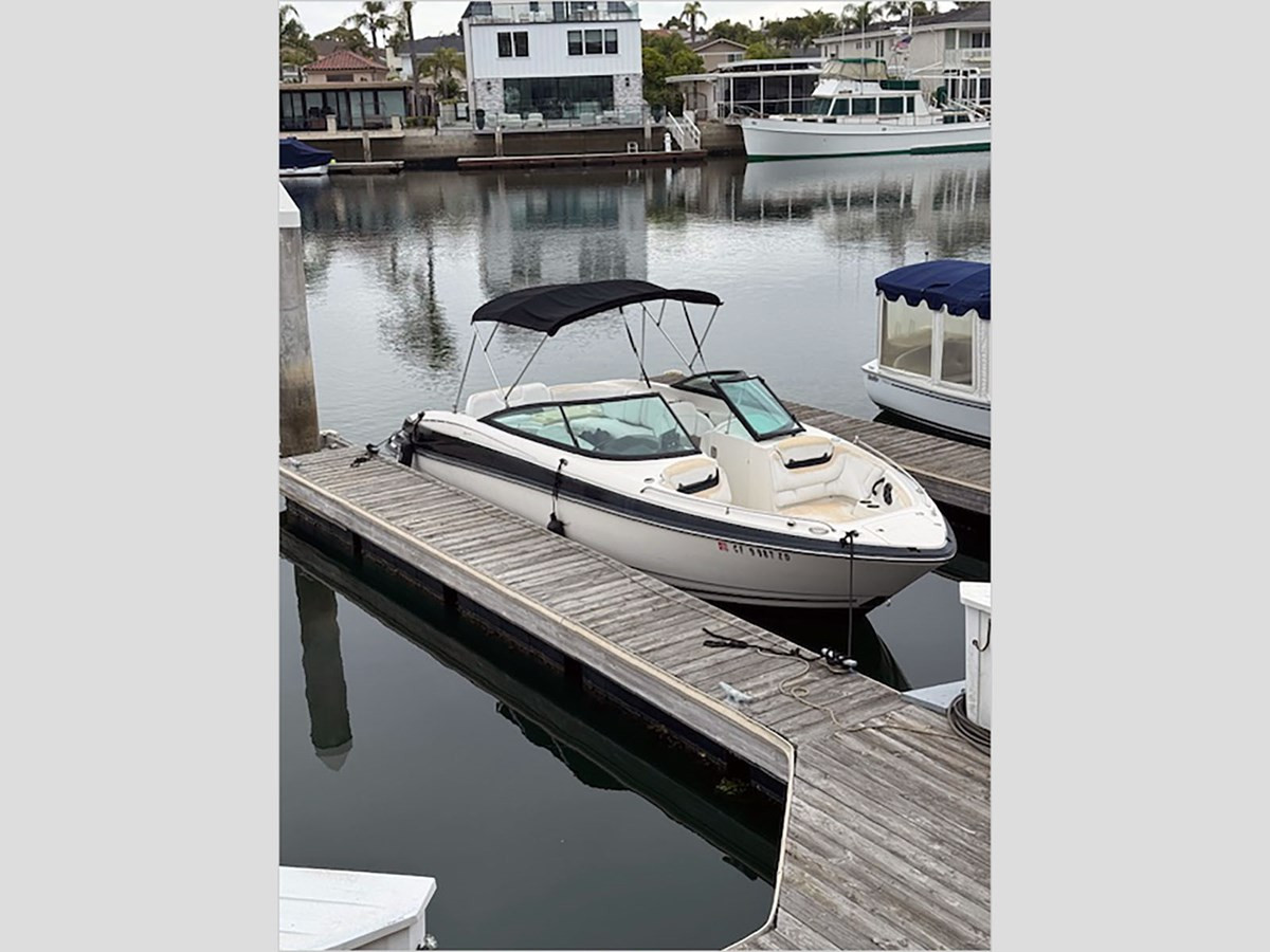 27' MONTEREY 2015 264 FS