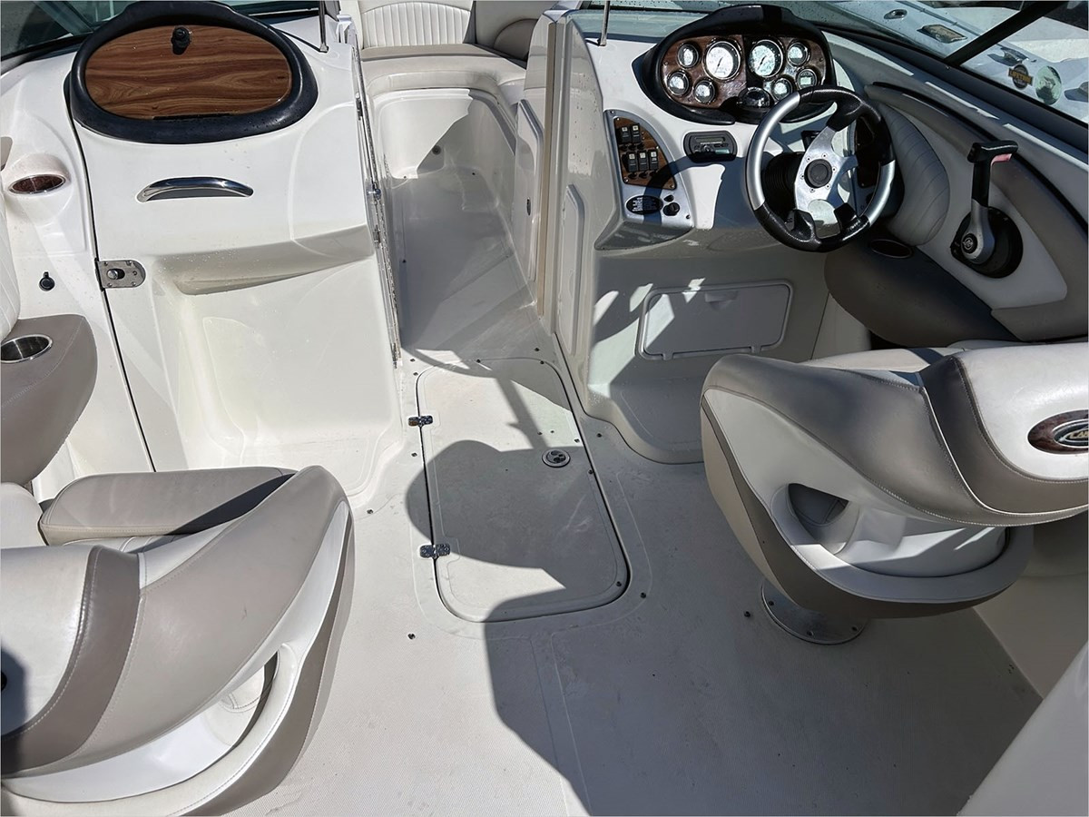 https://arconyachts.ams3.digitaloceanspaces.com/188405/conversions/large_4839784-optimize.jpg