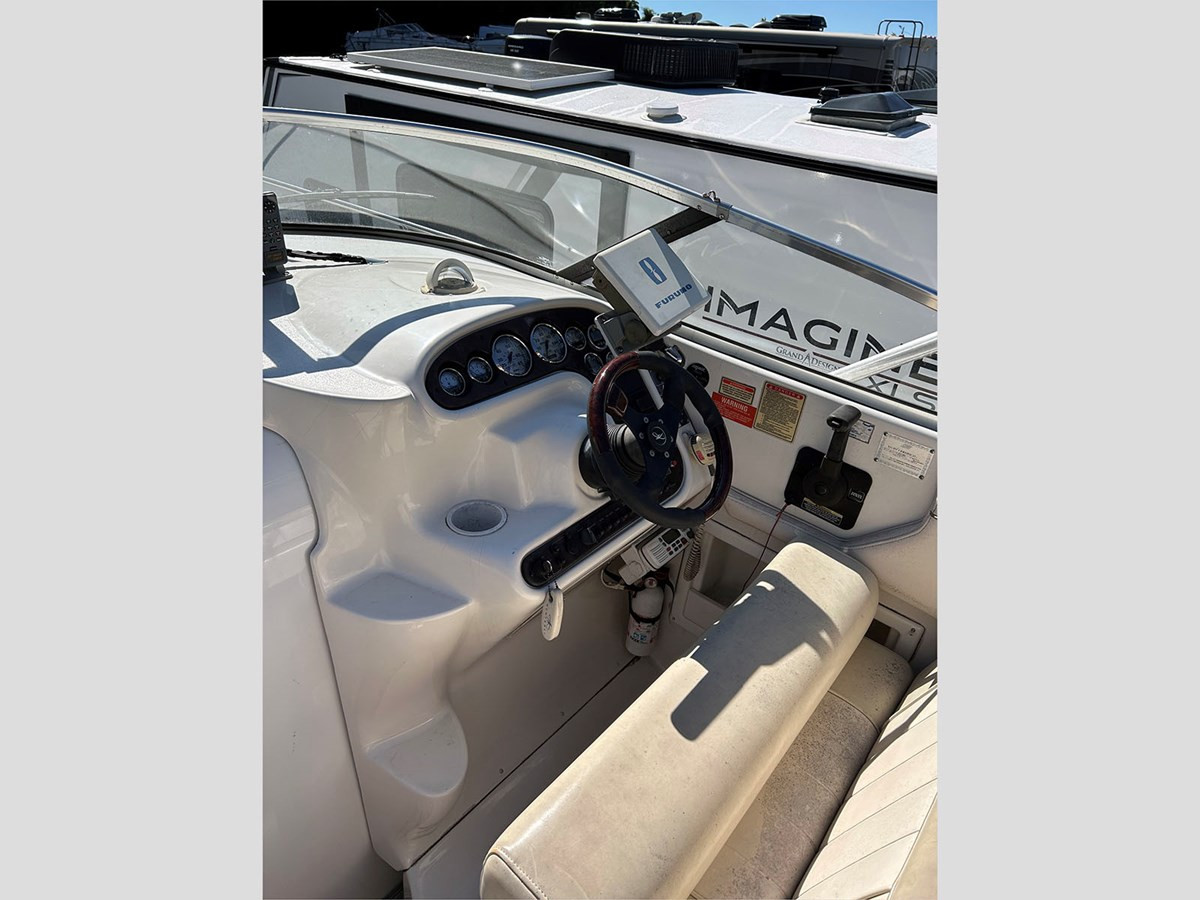https://arconyachts.ams3.digitaloceanspaces.com/188412/conversions/large_4849445-optimize.jpg