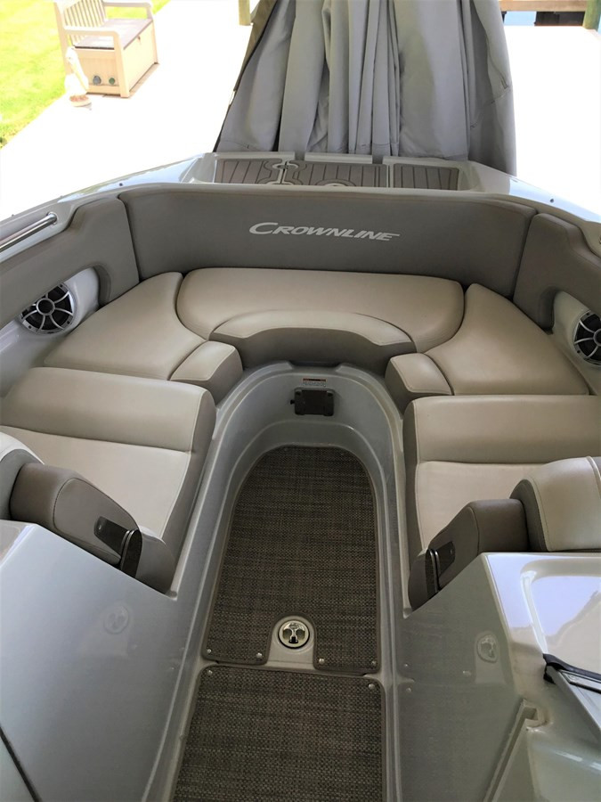 https://arconyachts.ams3.digitaloceanspaces.com/188526/conversions/large_3548168-optimize.jpg