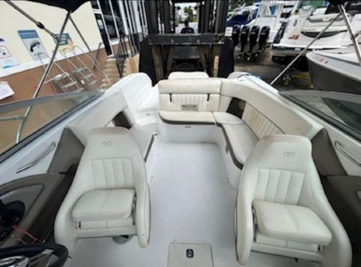https://arconyachts.ams3.digitaloceanspaces.com/188563/conversions/large_3974505-optimize.jpg