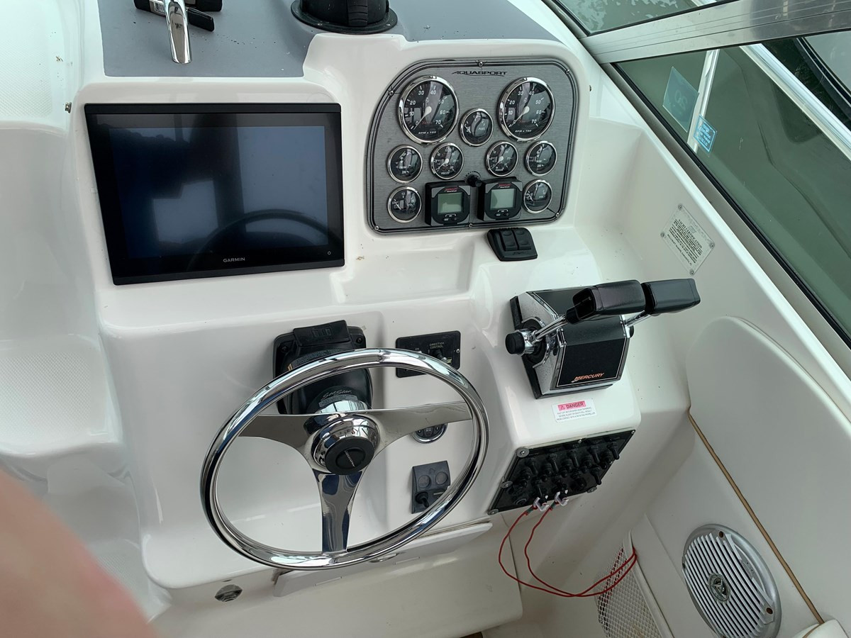 https://arconyachts.ams3.digitaloceanspaces.com/188583/conversions/large_4116700-optimize.jpg