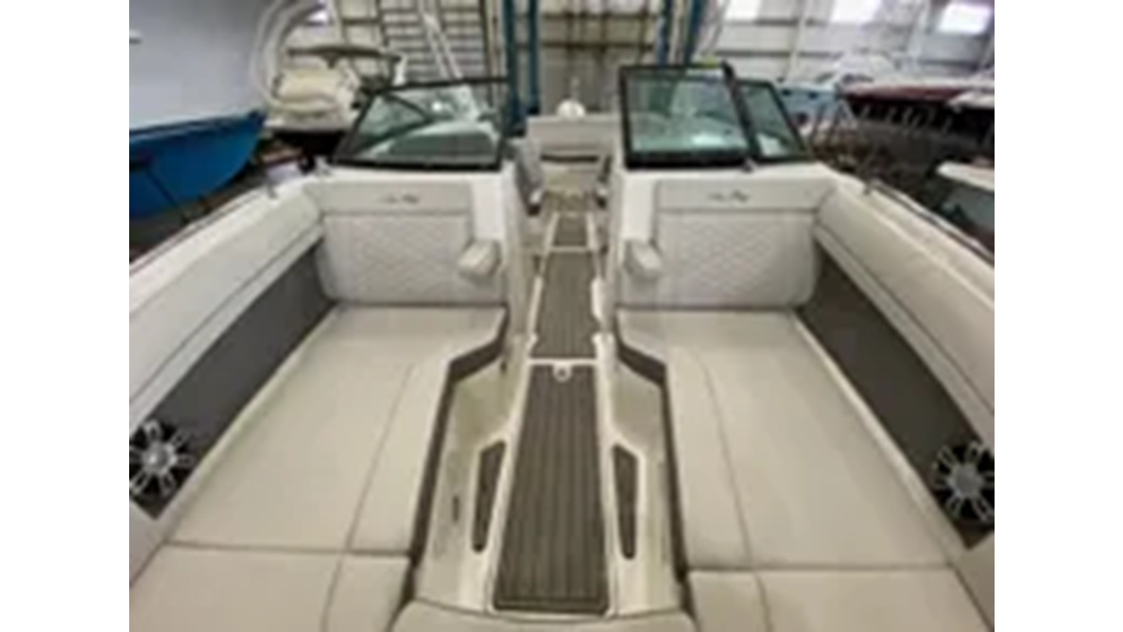 https://arconyachts.ams3.digitaloceanspaces.com/188779/conversions/large_4326089-optimize.jpg