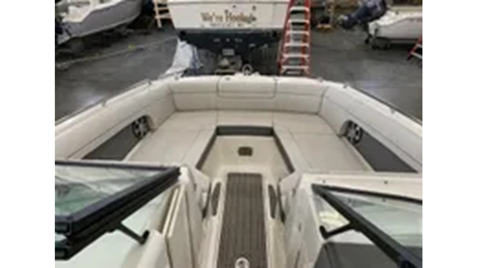 https://arconyachts.ams3.digitaloceanspaces.com/188783/conversions/large_4326090-optimize.jpg