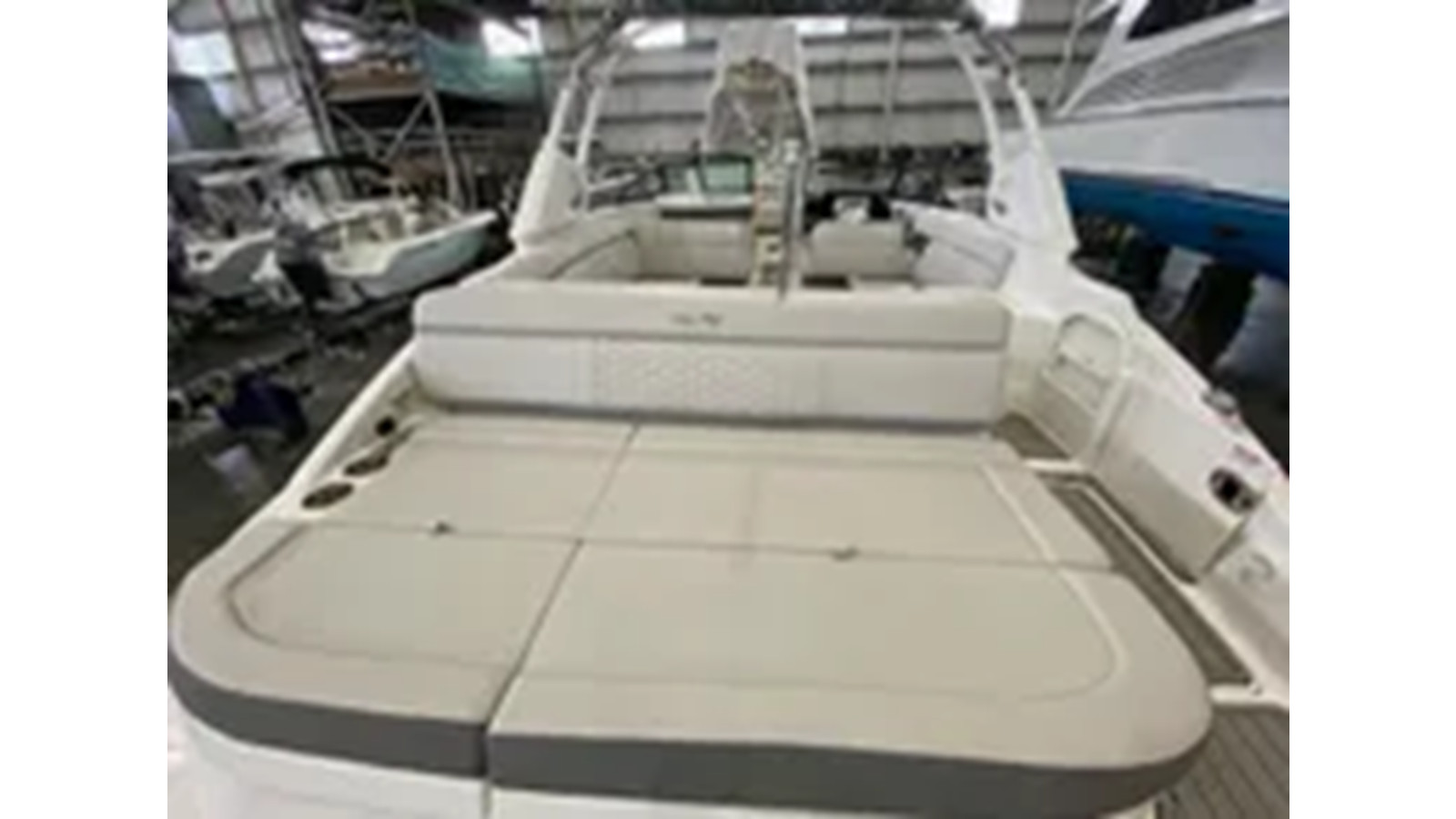 https://arconyachts.ams3.digitaloceanspaces.com/188799/conversions/large_4326095-optimize.jpg