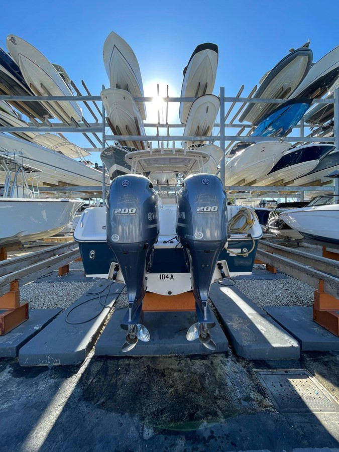 https://arconyachts.ams3.digitaloceanspaces.com/188902/conversions/large_4539253-optimize.jpg