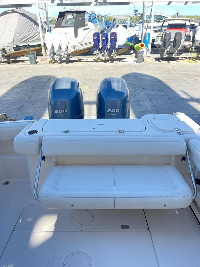 https://arconyachts.ams3.digitaloceanspaces.com/188922/conversions/large_4539262-optimize.jpg