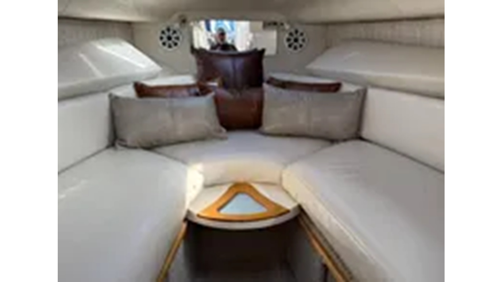https://arconyachts.ams3.digitaloceanspaces.com/188932/conversions/large_4575166-optimize.jpg