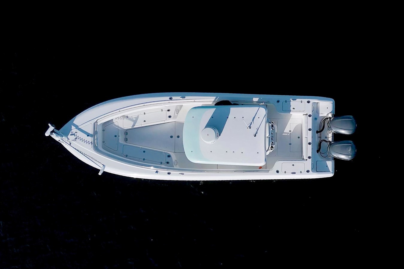 https://arconyachts.ams3.digitaloceanspaces.com/189188/conversions/large_4841047-optimize.jpg