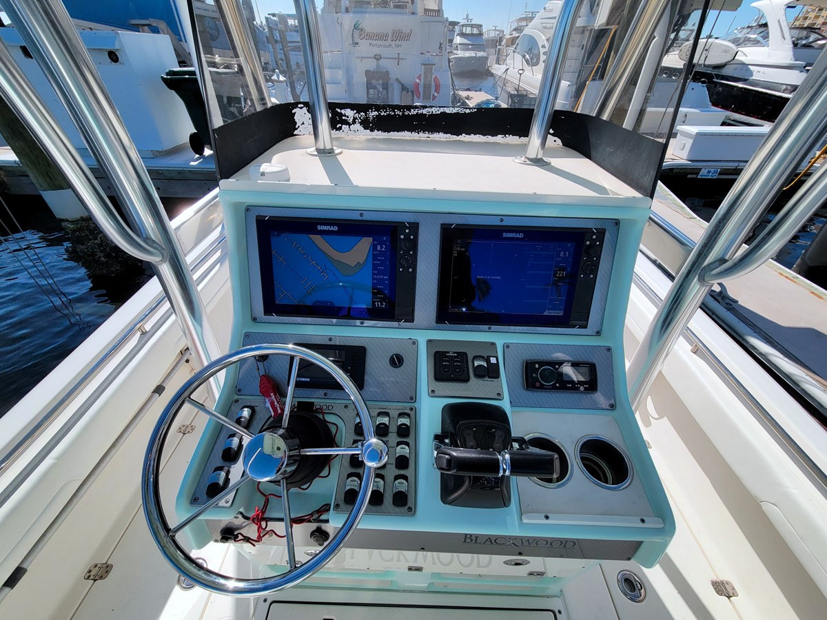 https://arconyachts.ams3.digitaloceanspaces.com/189303/conversions/large_4841088-optimize.jpg