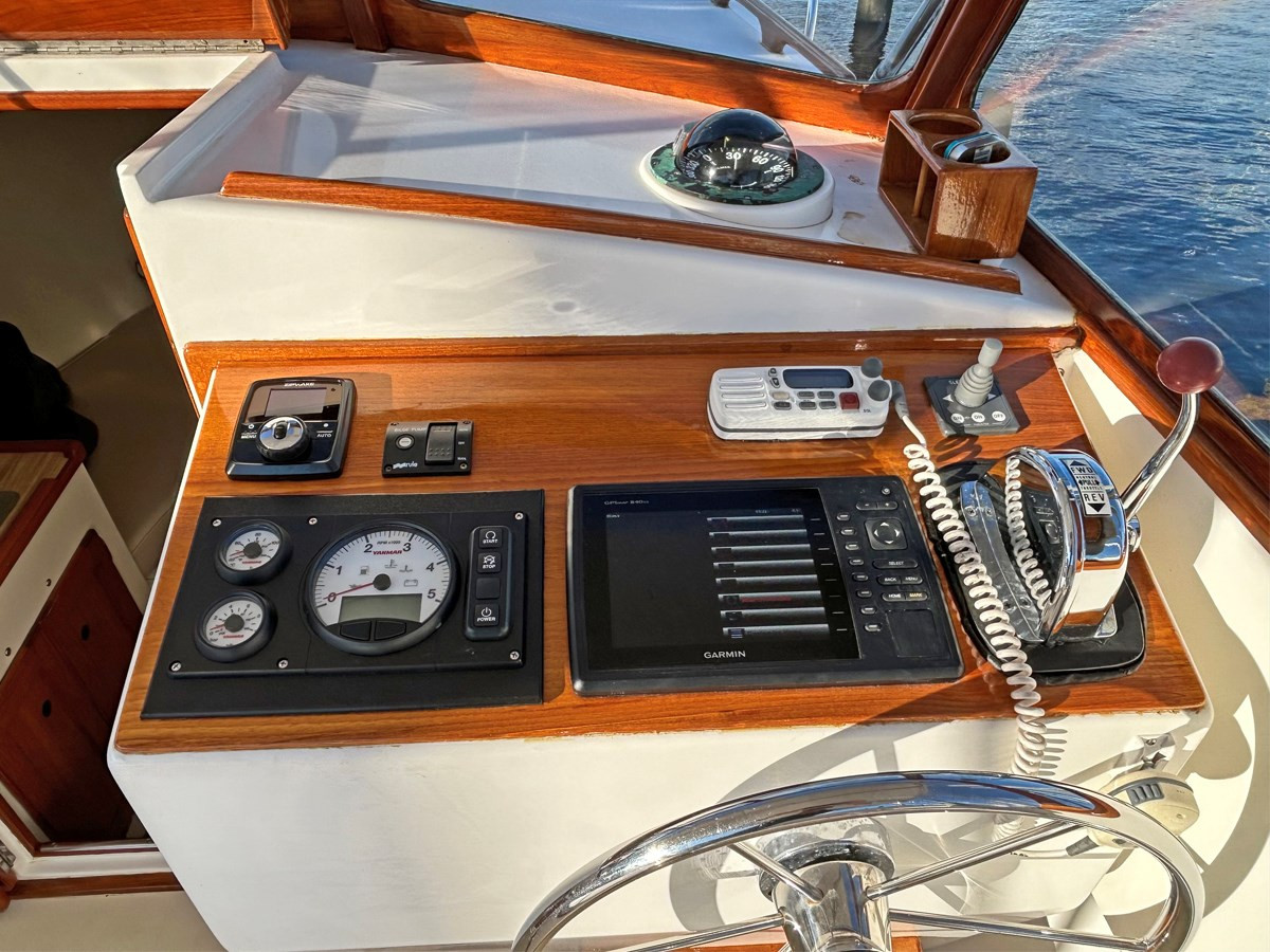 https://arconyachts.ams3.digitaloceanspaces.com/189352/conversions/large_4850548-optimize.jpg