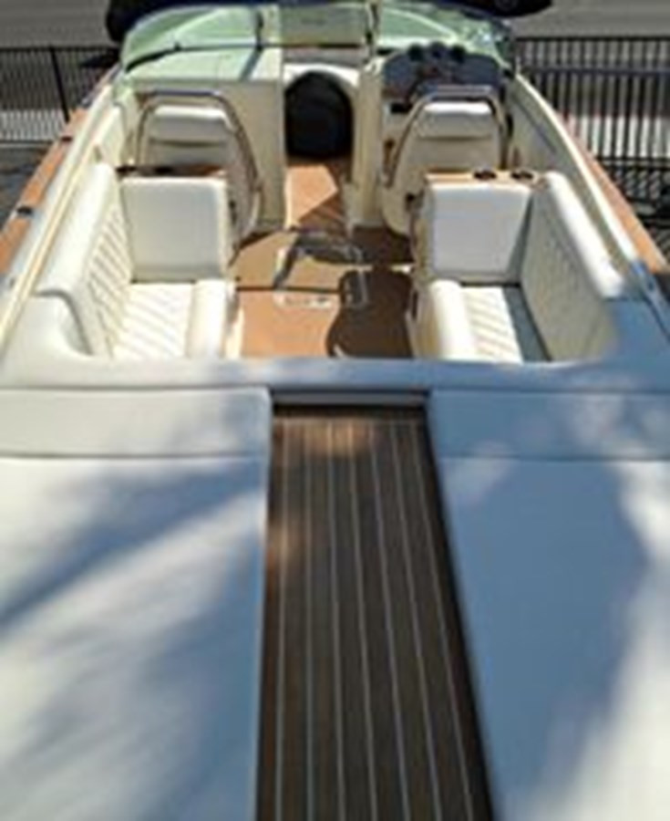 https://arconyachts.ams3.digitaloceanspaces.com/189405/conversions/large_4456429-optimize.jpg