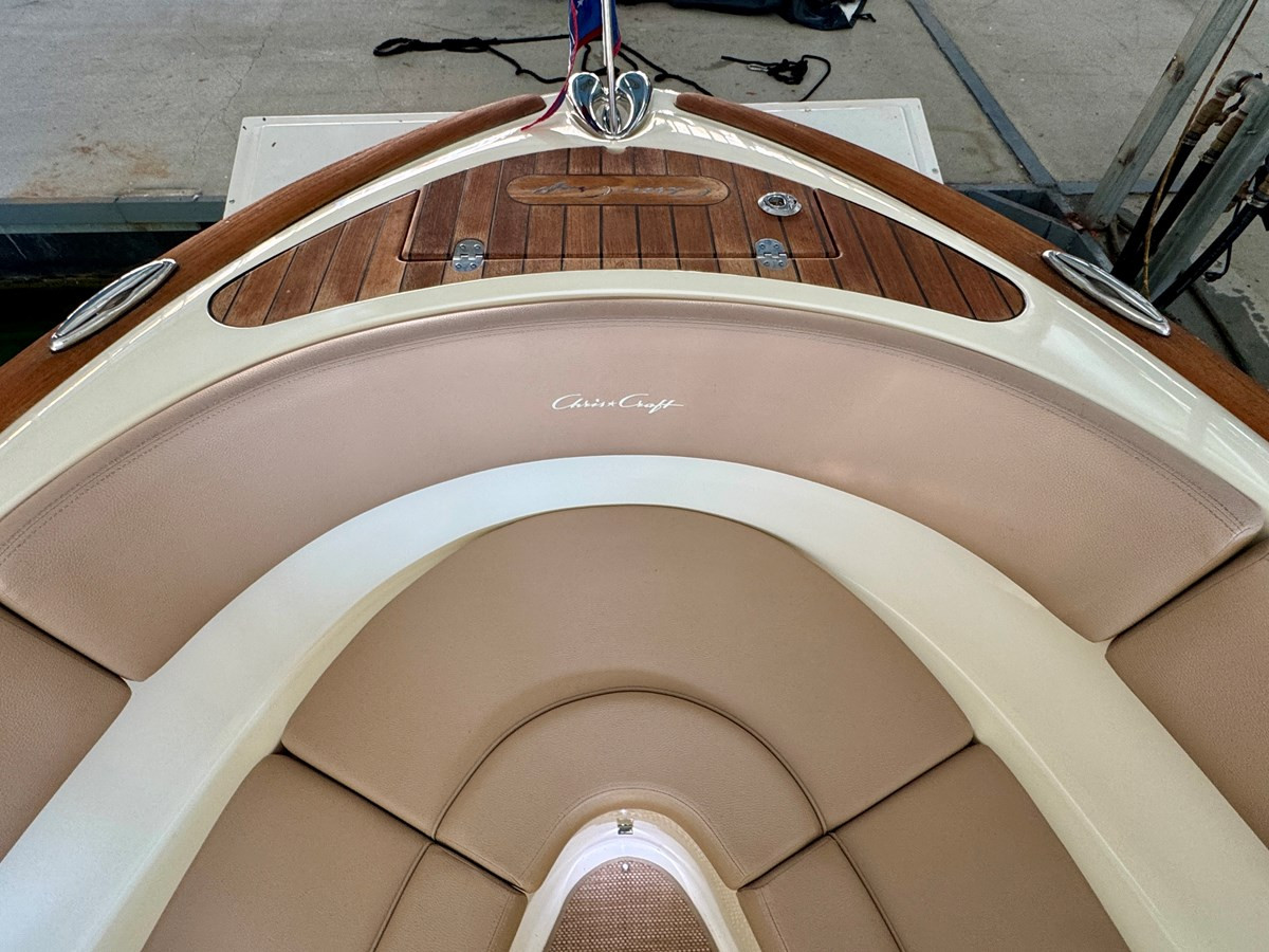 https://arconyachts.ams3.digitaloceanspaces.com/189518/conversions/large_4541545-optimize.jpg