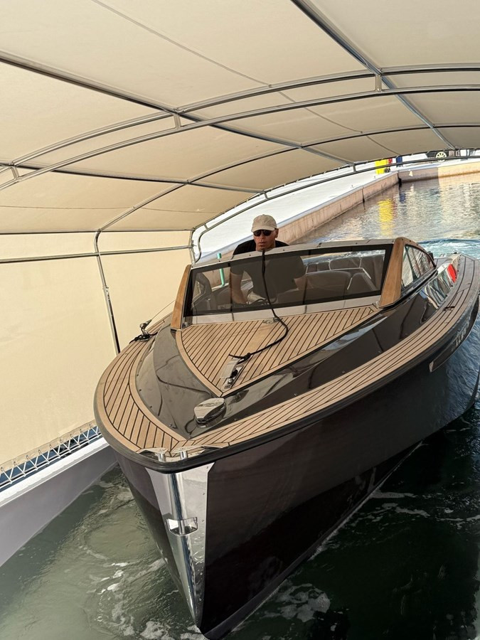 https://arconyachts.ams3.digitaloceanspaces.com/189760/conversions/large_4695584-optimize.jpg