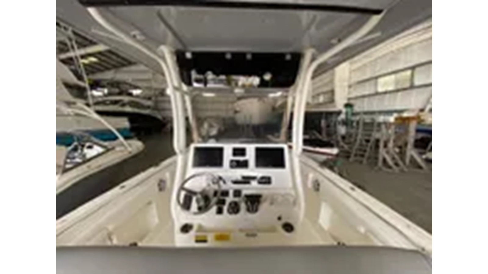 https://arconyachts.ams3.digitaloceanspaces.com/189782/conversions/large_4326459-optimize.jpg