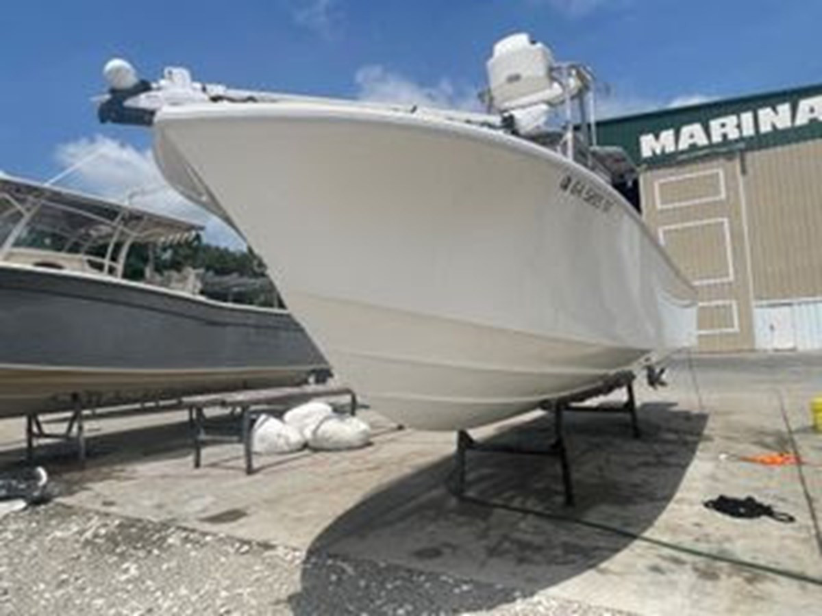 https://arconyachts.ams3.digitaloceanspaces.com/189983/conversions/large_3995305-optimize.jpg