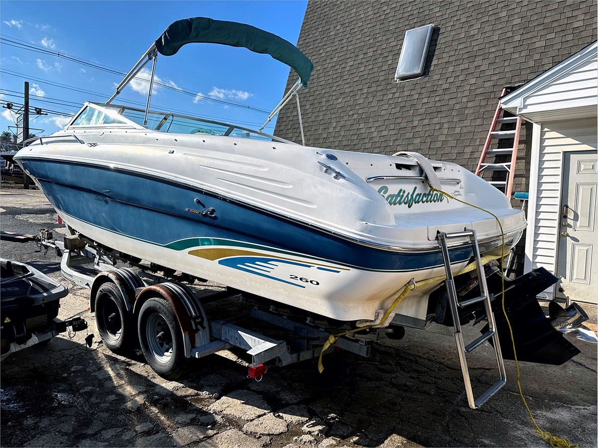 26' SEA RAY 1996 - SATISFACTION