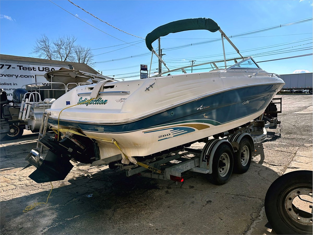 26' SEA RAY 1996 - SATISFACTION