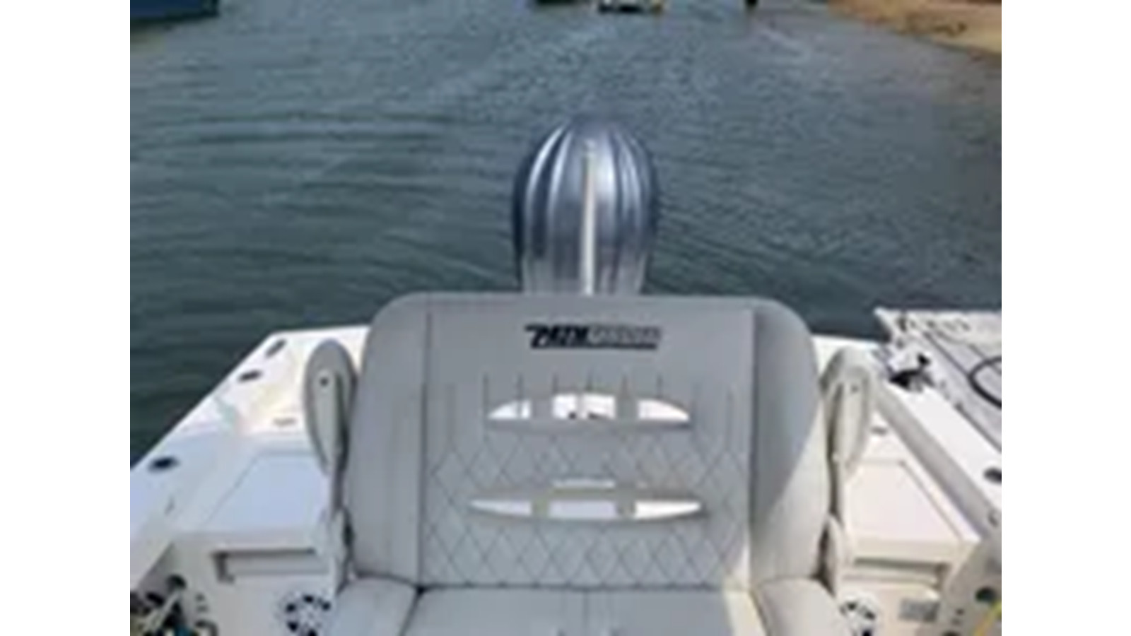 https://arconyachts.ams3.digitaloceanspaces.com/190300/conversions/large_4319954-optimize.jpg