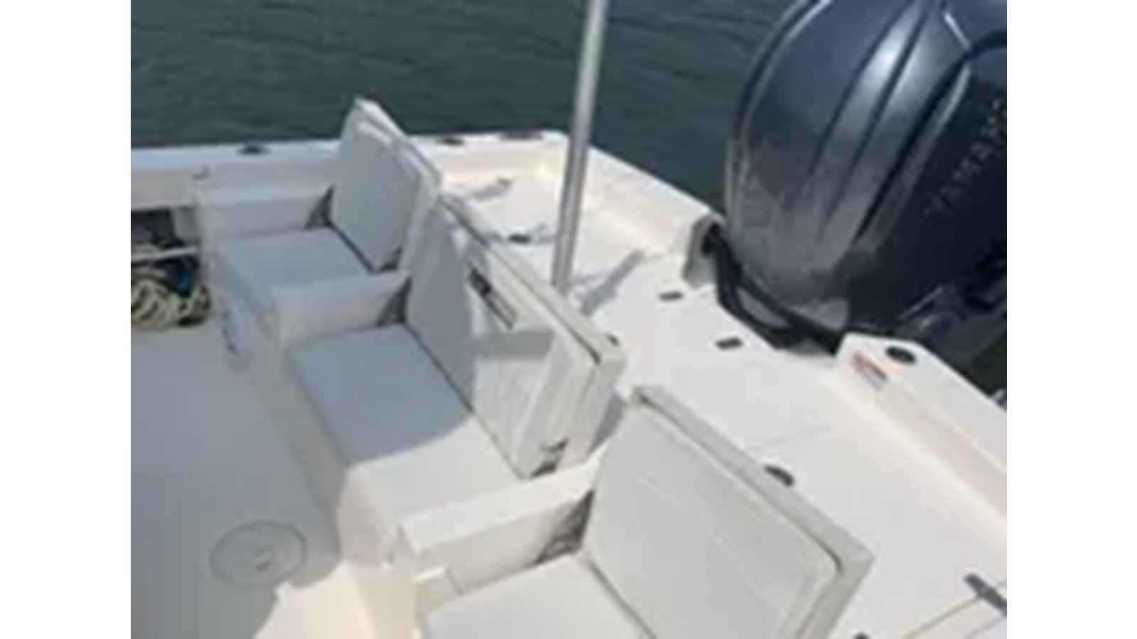 https://arconyachts.ams3.digitaloceanspaces.com/190324/conversions/large_4319962-optimize.jpg