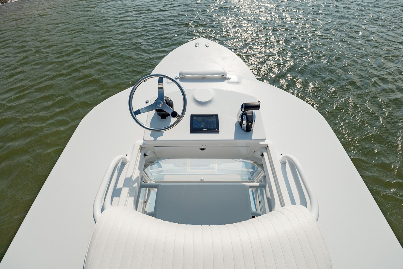 https://arconyachts.ams3.digitaloceanspaces.com/190340/conversions/large_4279234-optimize.jpg