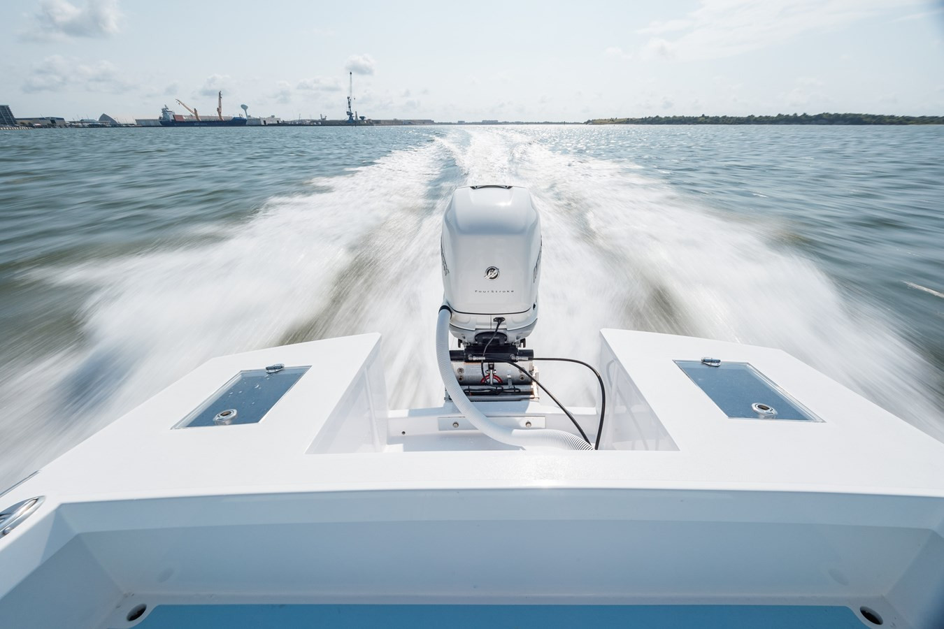 https://arconyachts.ams3.digitaloceanspaces.com/190353/conversions/large_4279245-optimize.jpg
