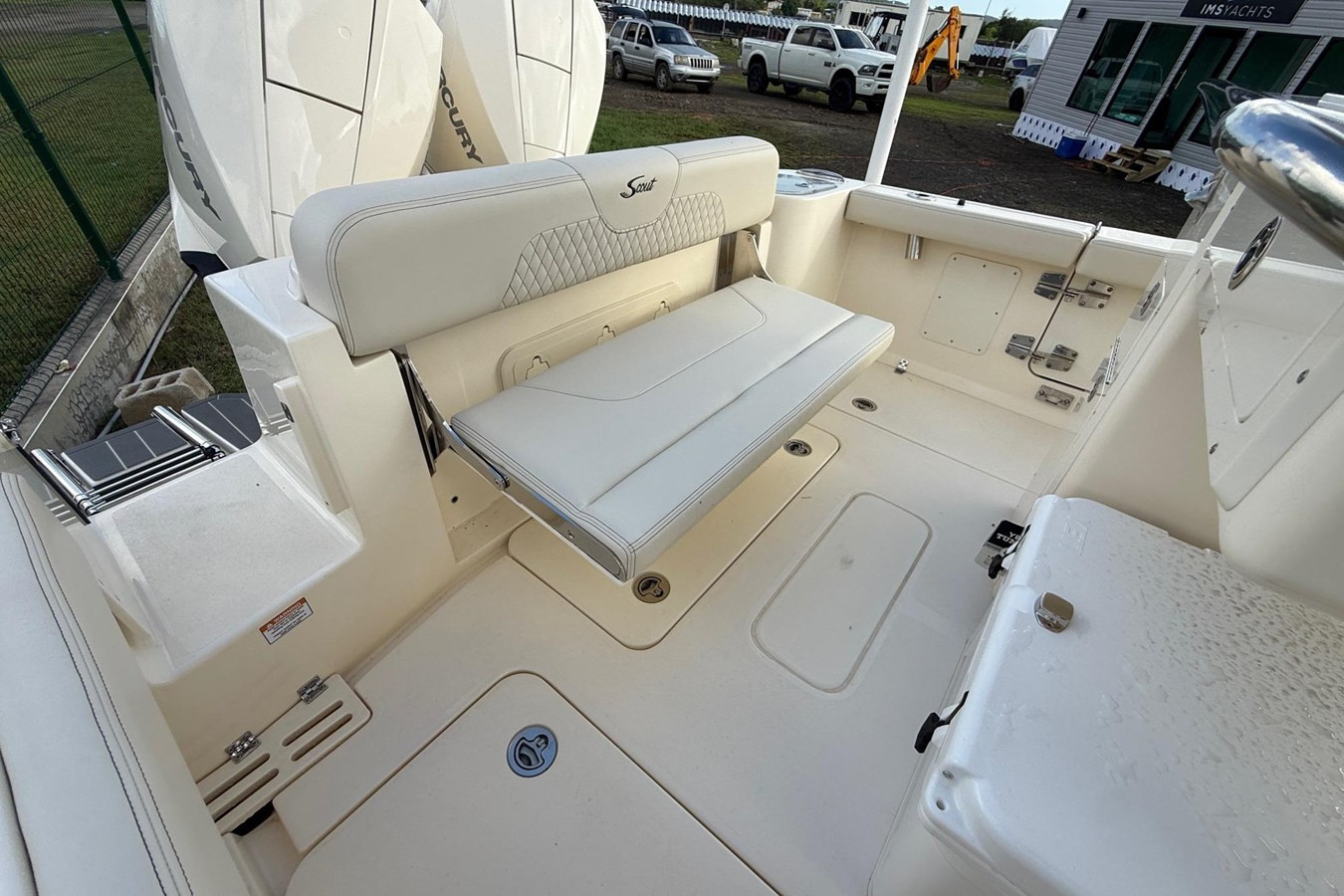 https://arconyachts.ams3.digitaloceanspaces.com/190554/conversions/large_4827967-optimize.jpg