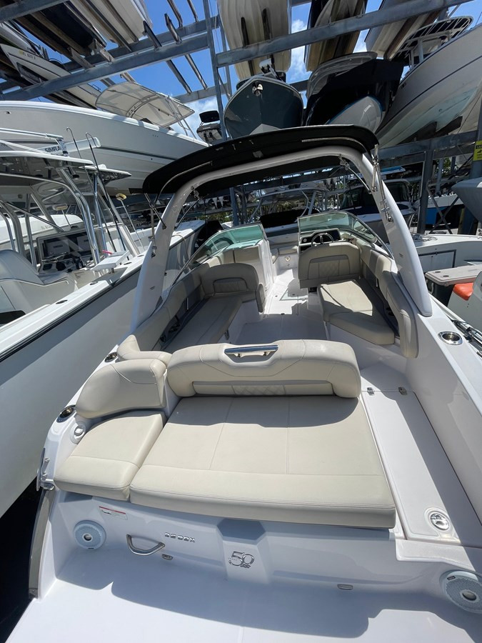 https://arconyachts.ams3.digitaloceanspaces.com/190600/conversions/large_4702360-optimize.jpg