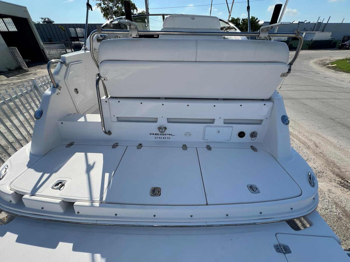 https://arconyachts.ams3.digitaloceanspaces.com/190647/conversions/large_4702648-optimize.jpg