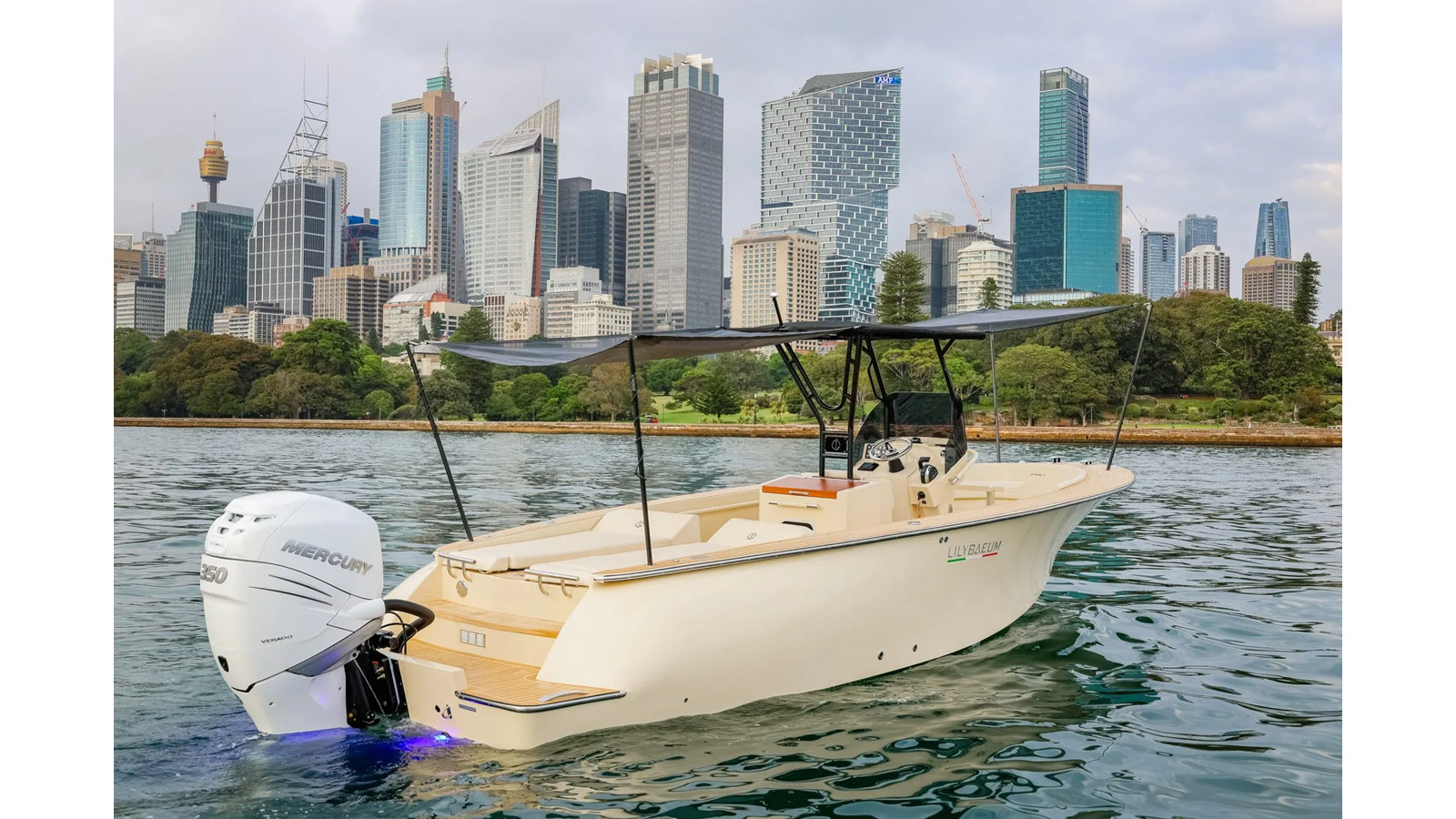 https://arconyachts.ams3.digitaloceanspaces.com/190692/conversions/large_4812746-optimize.jpg