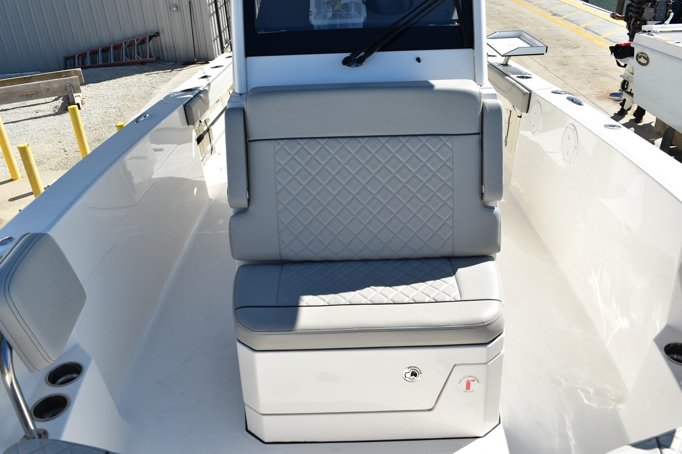 https://arconyachts.ams3.digitaloceanspaces.com/190726/conversions/large_4849809-optimize.jpg