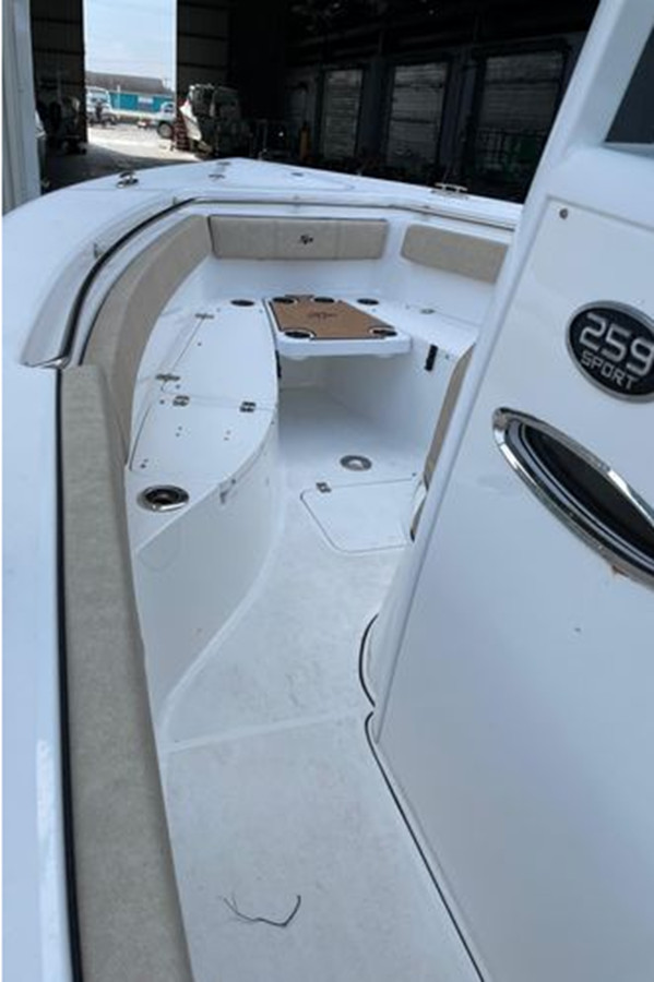 https://arconyachts.ams3.digitaloceanspaces.com/190764/conversions/large_3917538-optimize.jpg