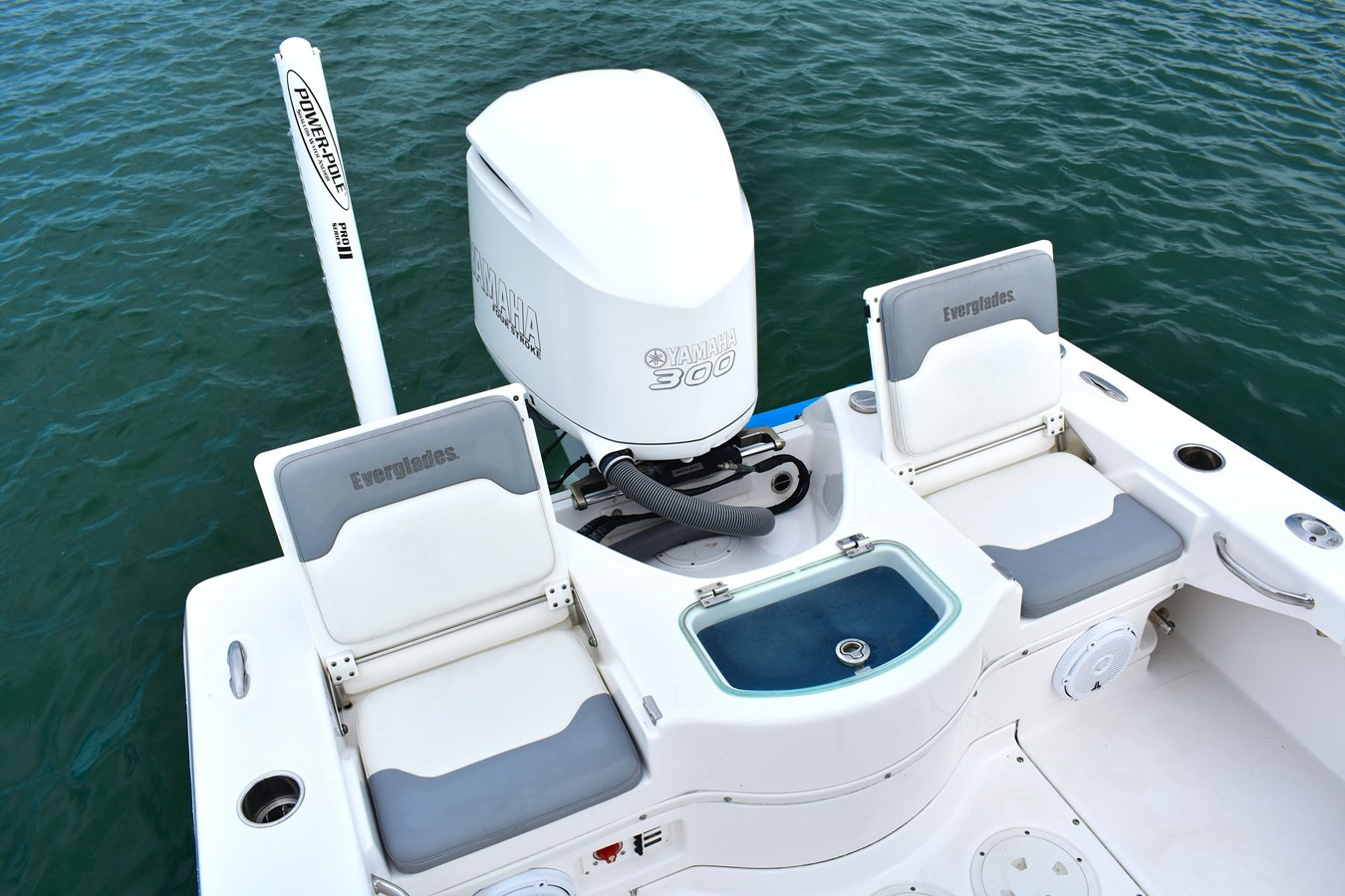 https://arconyachts.ams3.digitaloceanspaces.com/190885/conversions/large_4391426-optimize.jpg