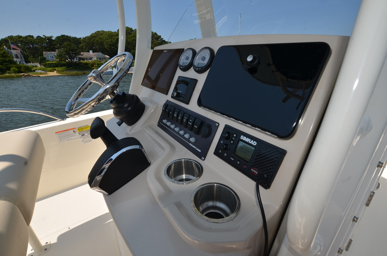 https://arconyachts.ams3.digitaloceanspaces.com/190902/conversions/large_4761337-optimize.jpg